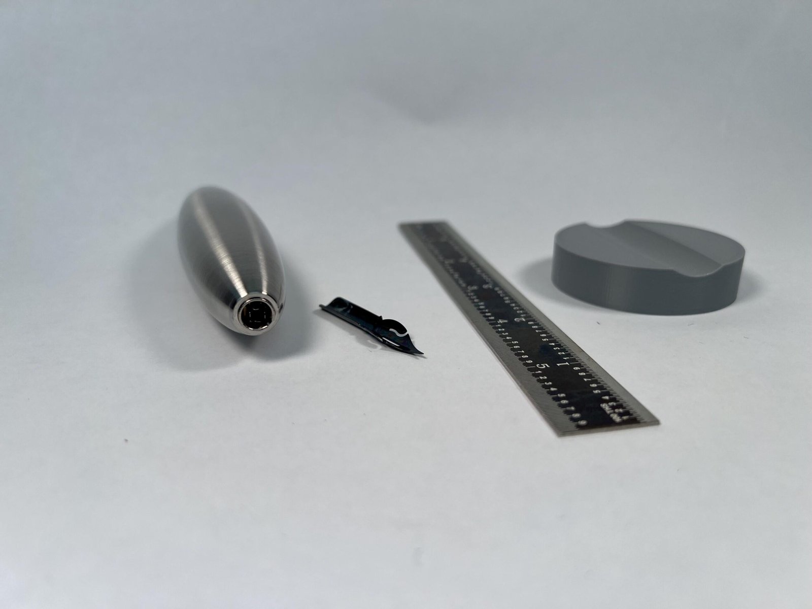 316 Stainless Steel Dip Pen, Wide Grip Calligraphy Pen with Rest - Image 7