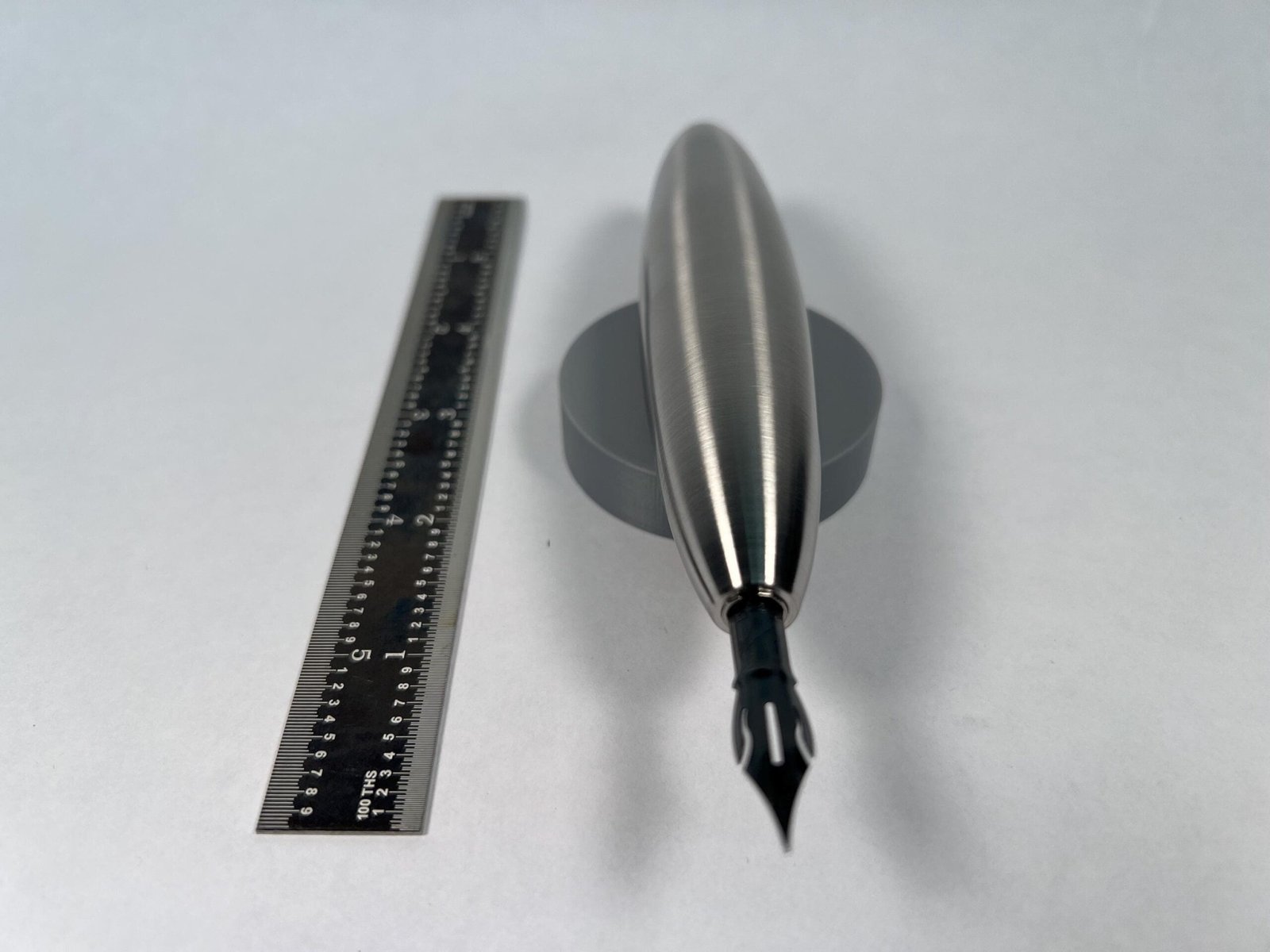 316 Stainless Steel Dip Pen, Wide Grip Calligraphy Pen with Rest - Image 6