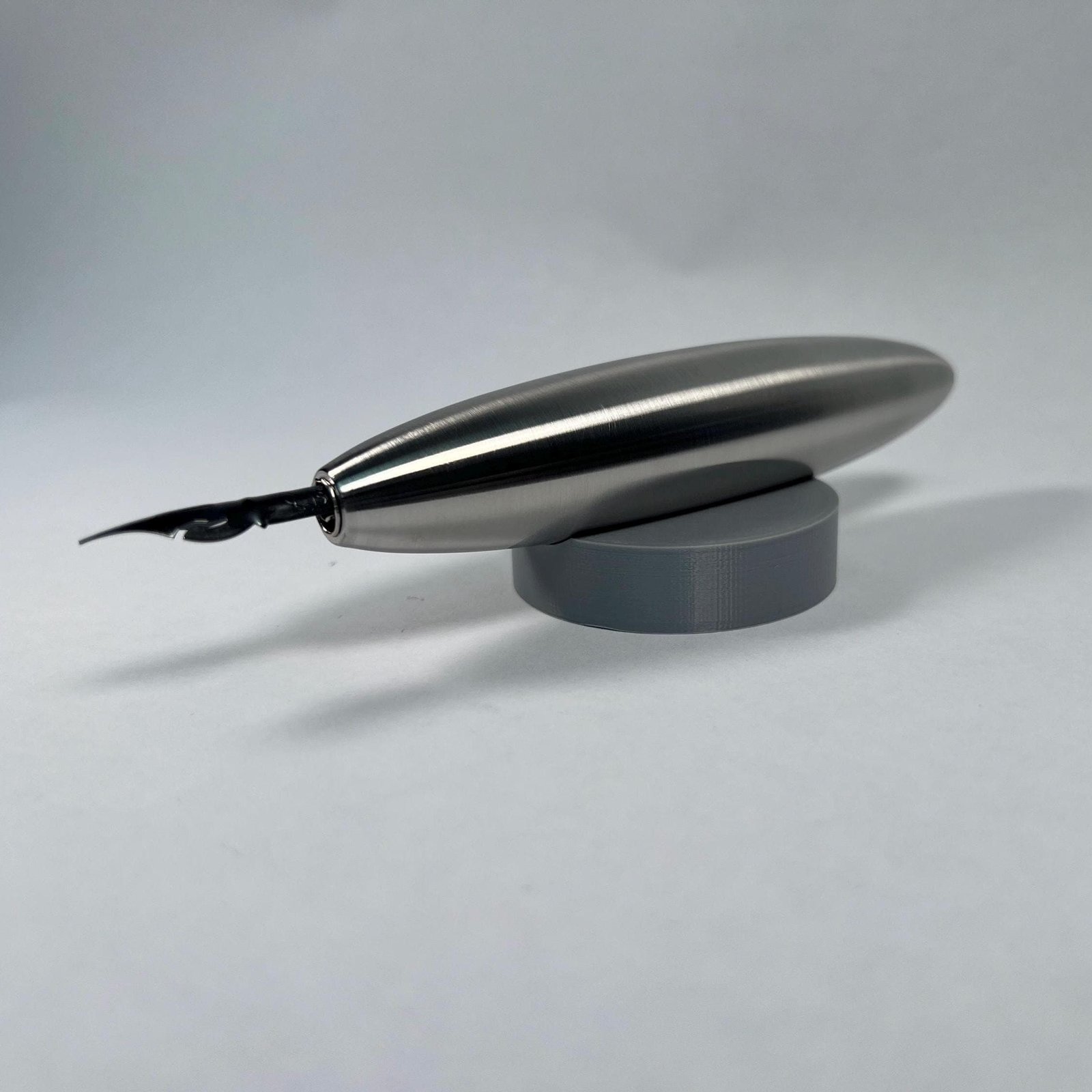 316 Stainless Steel Dip Pen, Wide Grip Calligraphy Pen with Rest