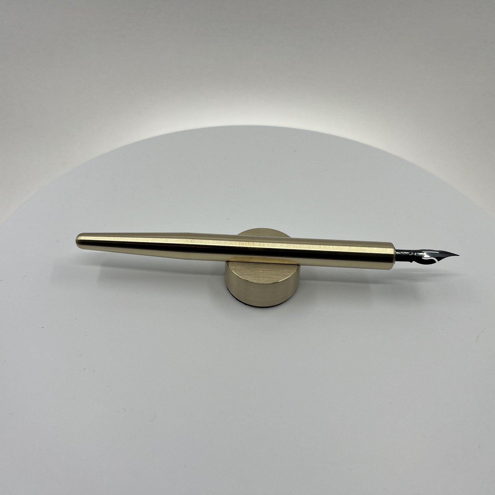 Brass Calligraphy Dip Pen with Blue Pumpkin Nib – Classic Elegance Meets Modern Design - Image 6
